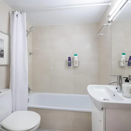 Apartamento Al Lado De La Romareda Saragossa Exterior photo